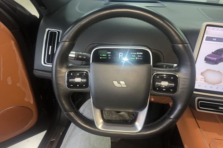 Used Li Auto L8 2023 Pro Model Steering Wheel
