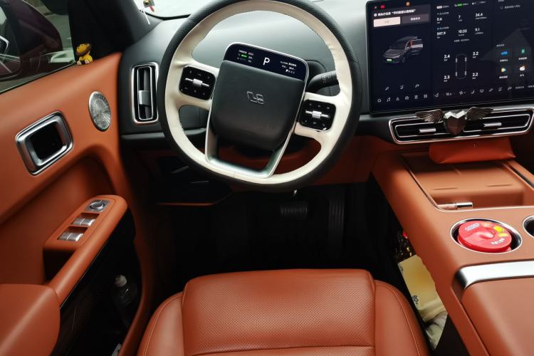 Used Li Auto L8 2023 Pro Model Steering Wheel