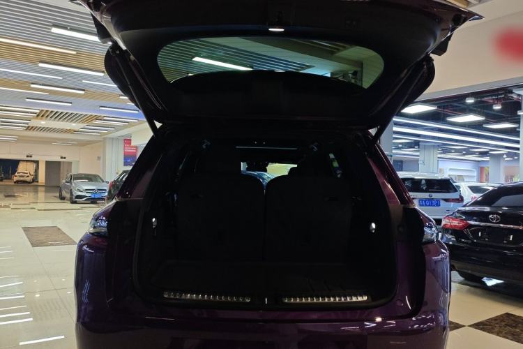 Used Li Auto L8 2023 Air model Trunk