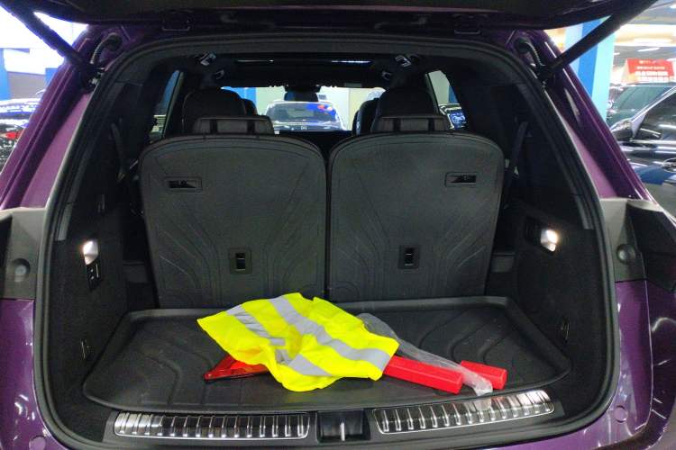 Used Li Auto L8 2023 Air model Trunk