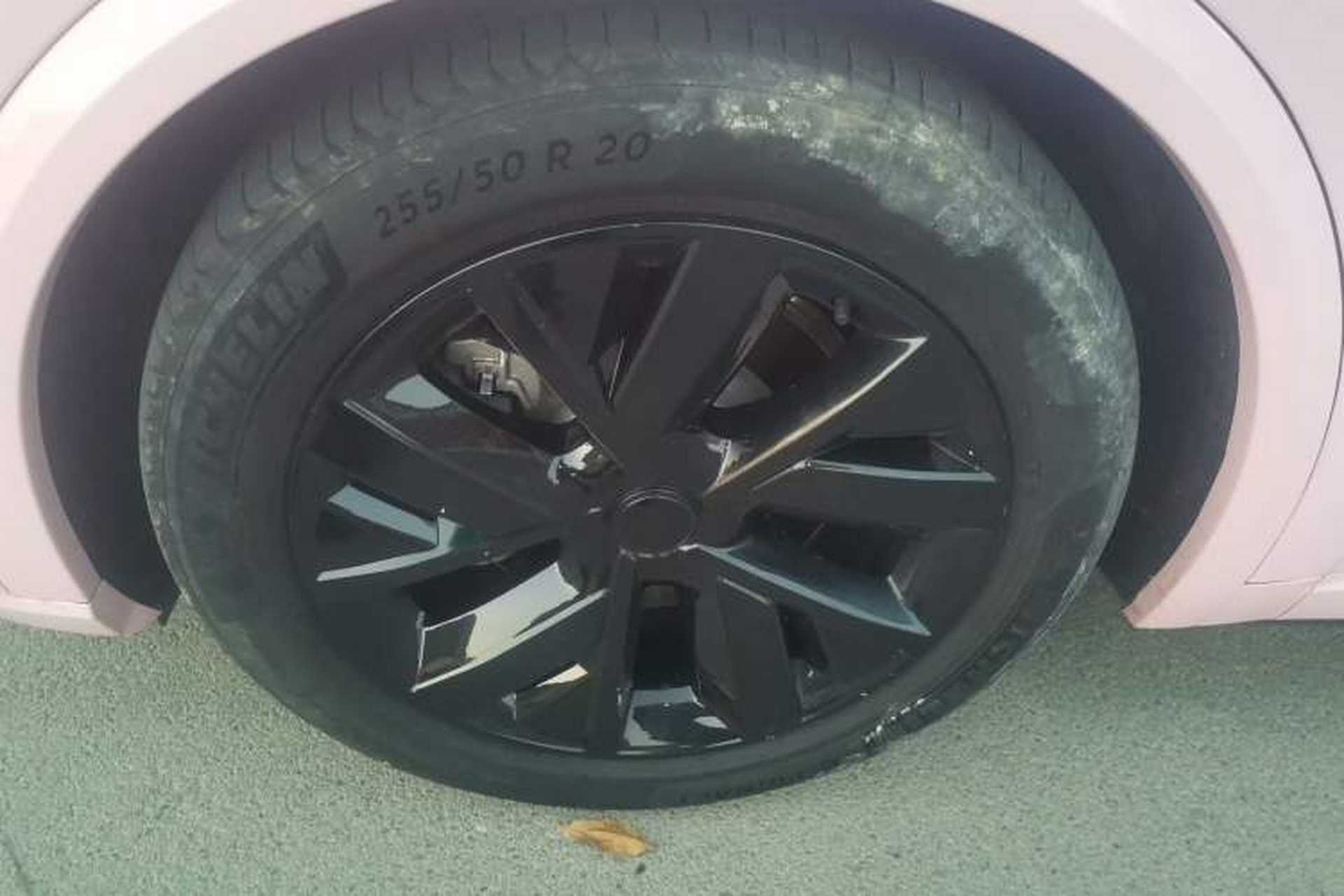 Used Li Auto L8 2023 Pro Model Exterior 7
