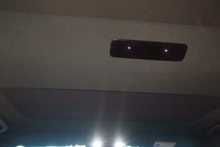 Used Li Auto L8 2023 Pro Model Headliner