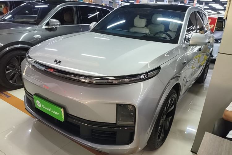 Used Li Auto L8 2023 Air model Guazi used car, China used car export, Used car for sale, Used  cars, Cheapest cars for sale