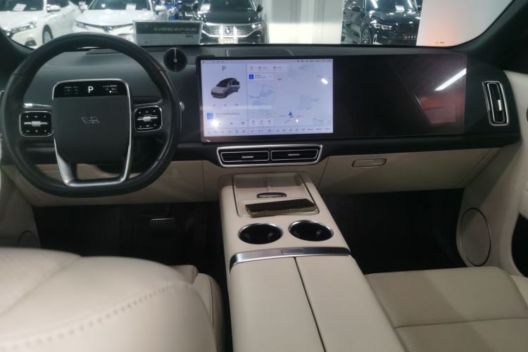 Used Li Auto L8 2023 Air model Center Console