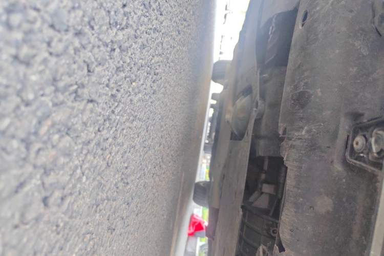 Used Li Auto L8 2023 Pro Model Chassis Front
