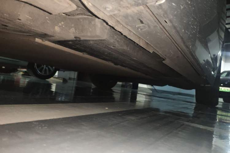 Used Li Auto L8 2023 Pro Model Chassis Front Left