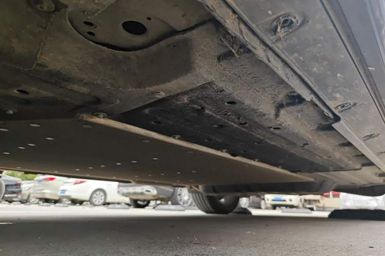 Used Li Auto L8 2023 Pro Model Chassis Front Left