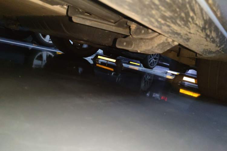 Used Li Auto L8 2023 Pro Model Chassis Front Left