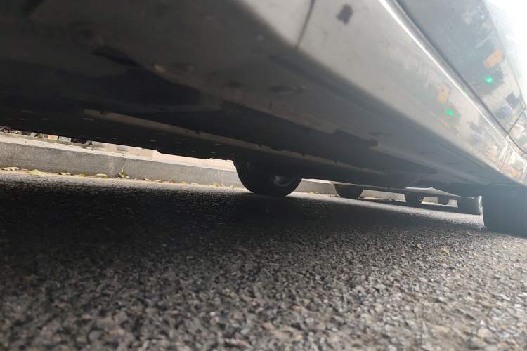 Used Li Auto L8 2023 Pro Model Chassis Front Left