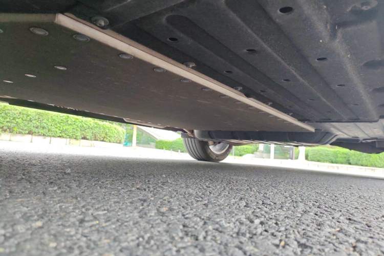 Used Li Auto L8 2023 Air model Chassis Front Left