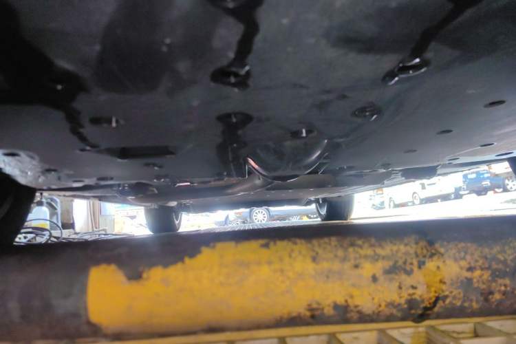 Used Li Auto L8 2023 Pro Model Chassis Front