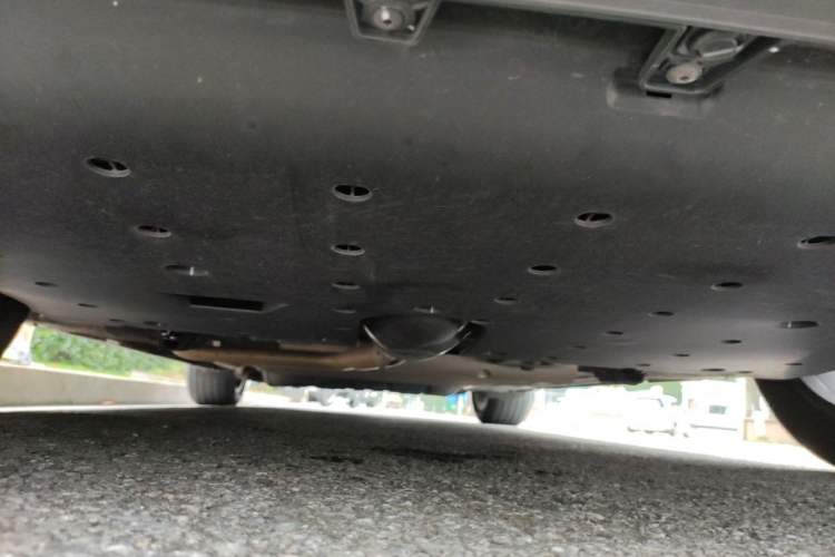 Used Li Auto L8 2023 Pro Model Chassis Front