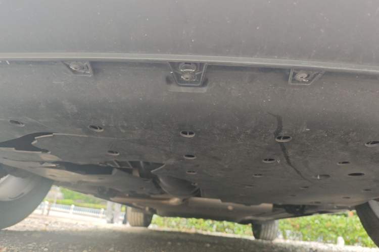 Used Li Auto L8 2023 Pro Model Chassis Front
