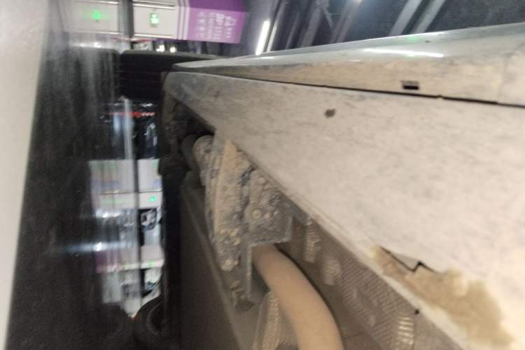 Used Li Auto L8 2023 Pro Model Chassis Front Right