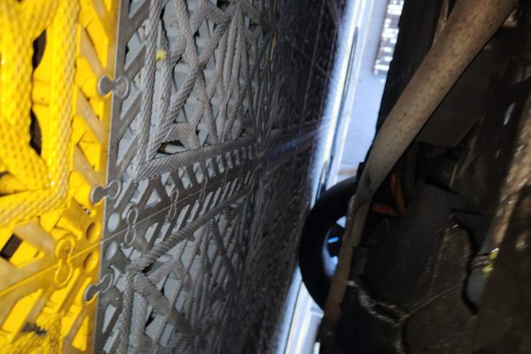 Used Li Auto L8 2023 Pro Model Chassis Front Right