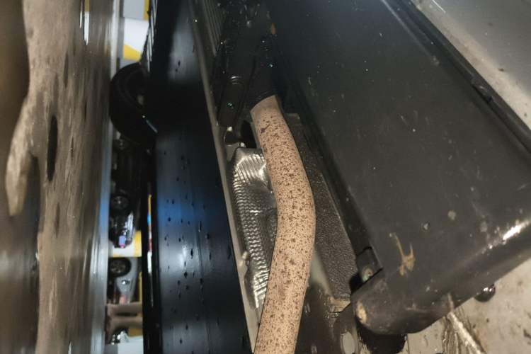 Used Li Auto L8 2023 Pro Model Chassis Front Right