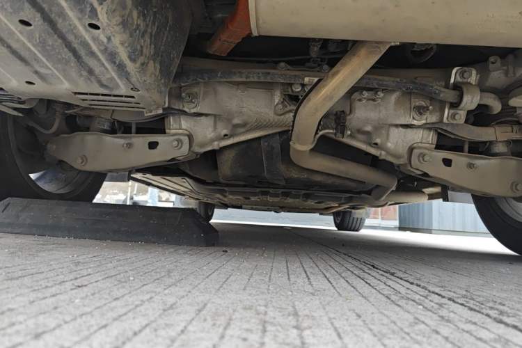 Used Li Auto L8 2023 Pro Model Chassis Rear