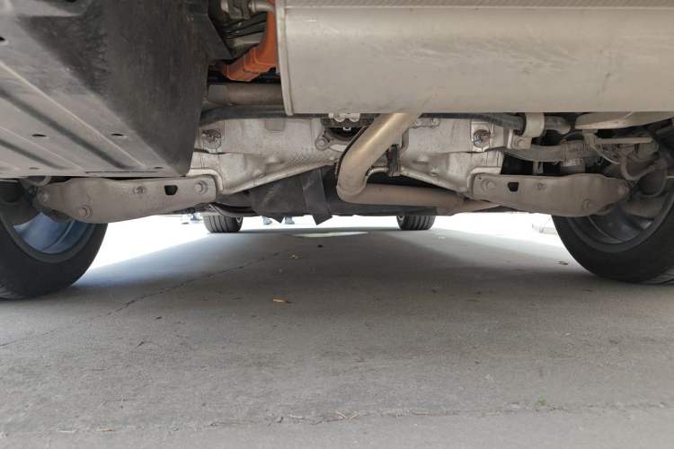 Used Li Auto L8 2023 Pro Model Chassis Rear