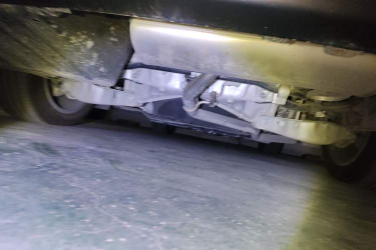 Used Li Auto L8 2023 Pro Model Chassis Rear