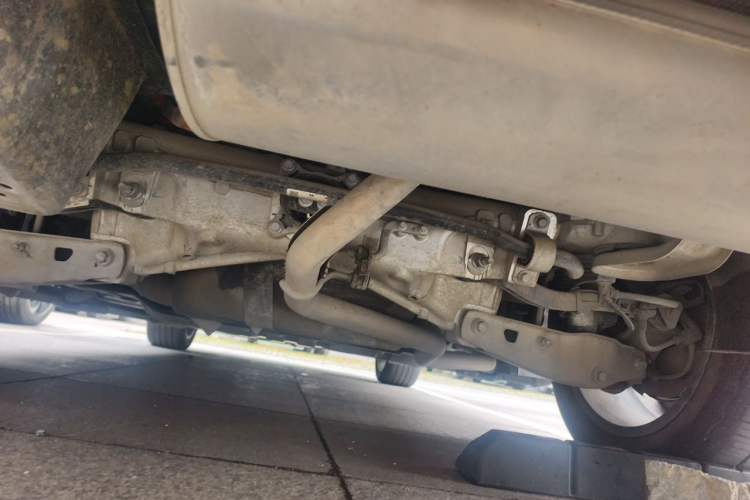 Used Li Auto L8 2023 Pro Model Chassis Rear