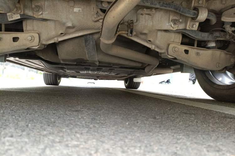 Used Li Auto L8 2023 Pro Model Chassis Rear