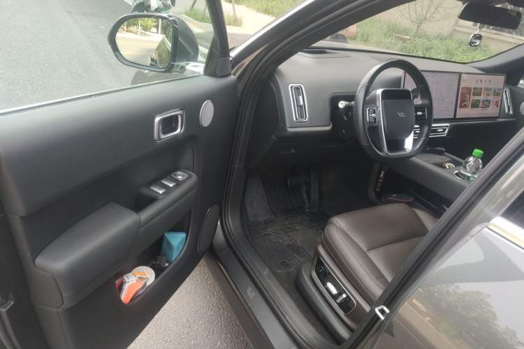 Used Li Auto L8 2023 Pro Model Driver Seat