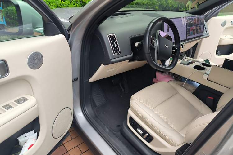 Used Li Auto L8 2023 Pro Model Driver Seat