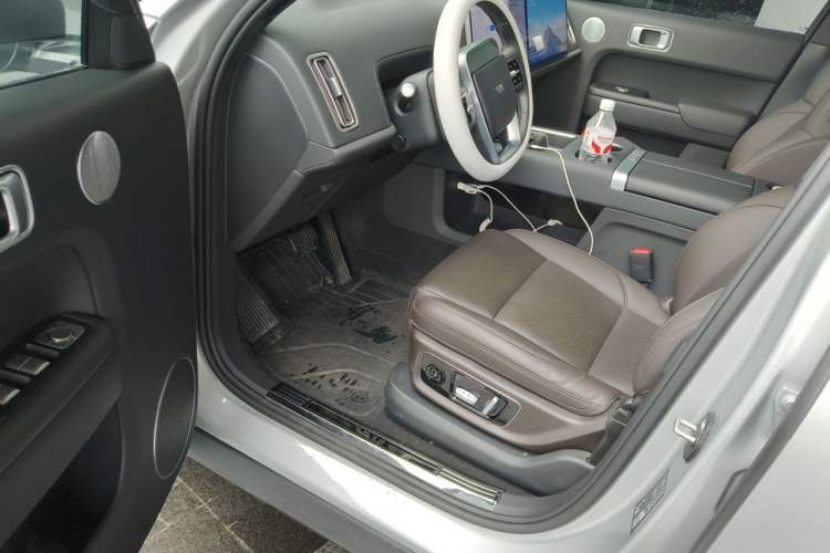Used Li Auto L8 2023 Pro Model Driver Seat