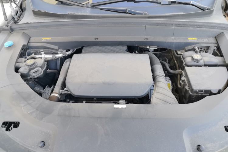 Used Li Auto L8 2023 Pro Model Engine Bay