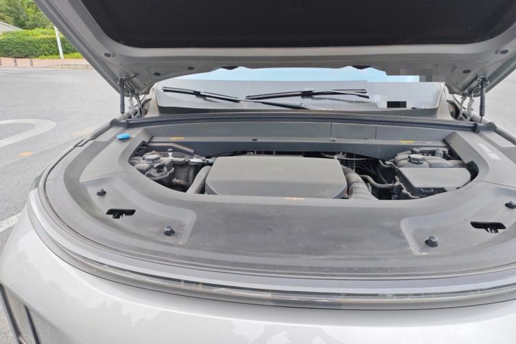 Used Li Auto L8 2023 Air model Engine Bay Right