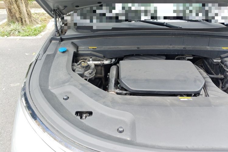 Used Li Auto L8 2023 Pro Model Engine Bay Right