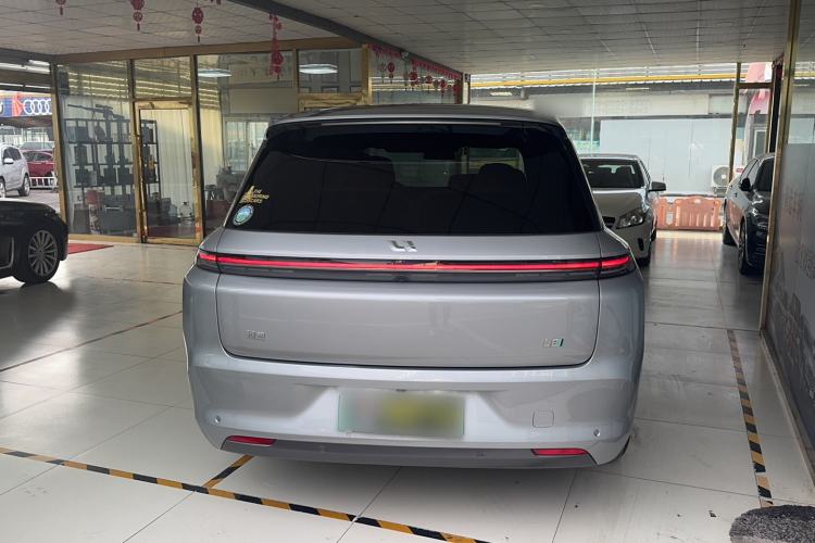Used Li Auto L8 2023 Pro Model Exterior 3