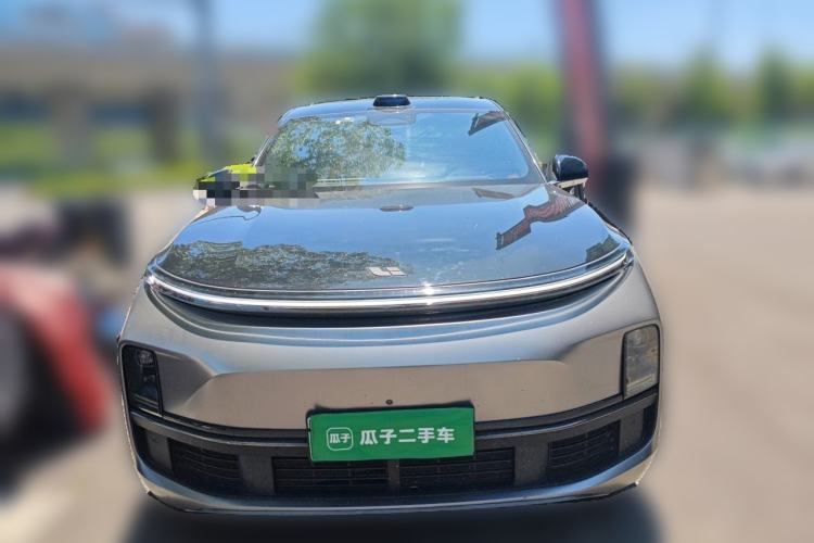 Used Li Auto L8 2023 Pro Model Front