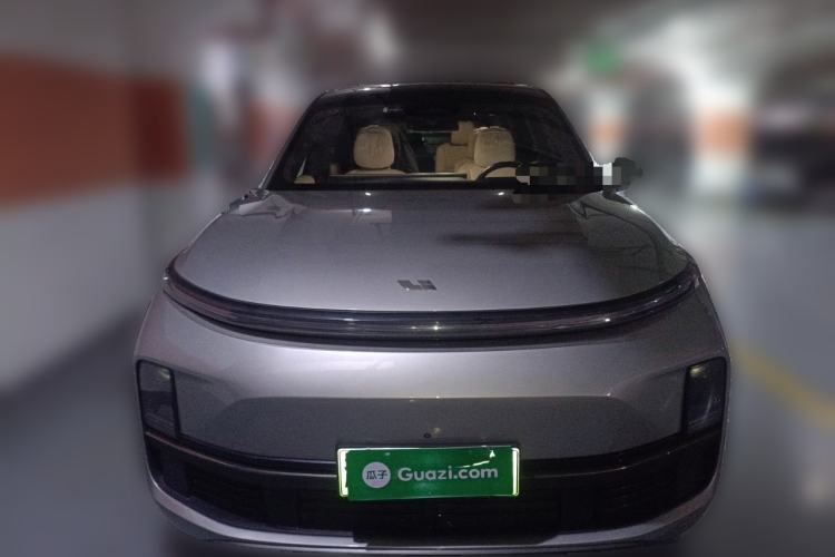 Used Li Auto L8 2023 Pro Model Front