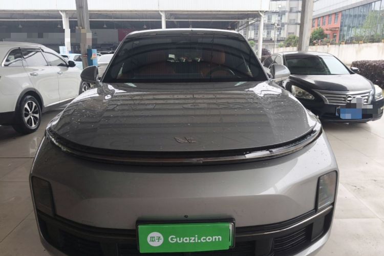 Used Li Auto L8 2023 Pro Model Front
