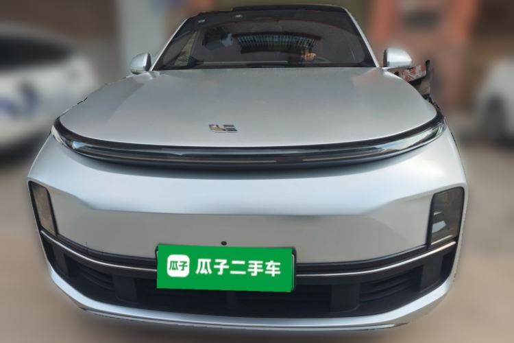 Used Li Auto L8 2023 Pro Model Front