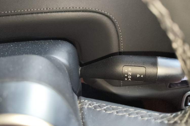 Used Li Auto L8 2023 Pro Model Gear Lever