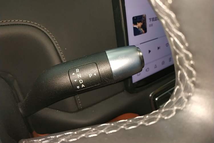 Used Li Auto L8 2023 Pro Model Gear Lever