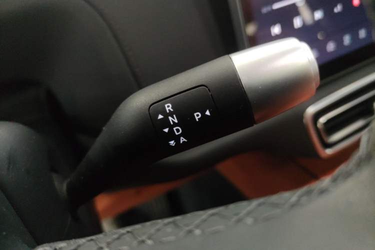 Used Li Auto L8 2023 Air model Gear Lever