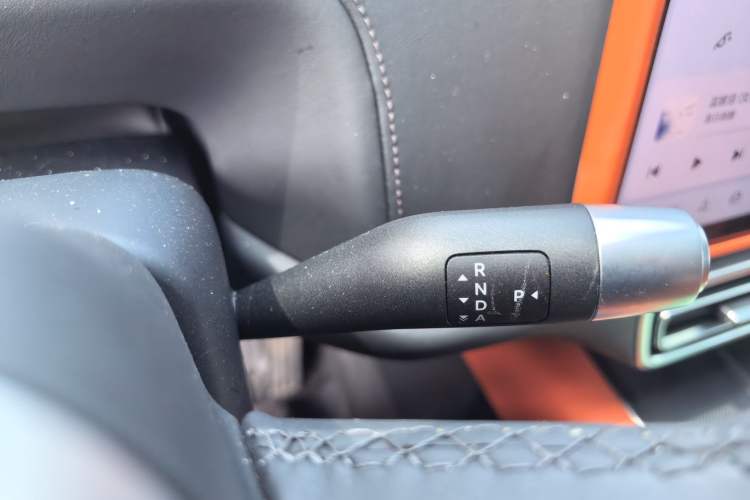 Used Li Auto L8 2023 Air model Gear Lever