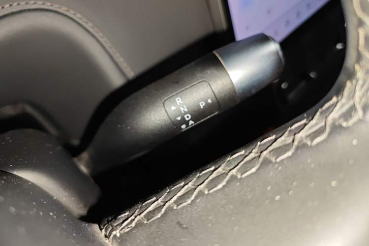 Used Li Auto L8 2023 Pro Model Gear Lever