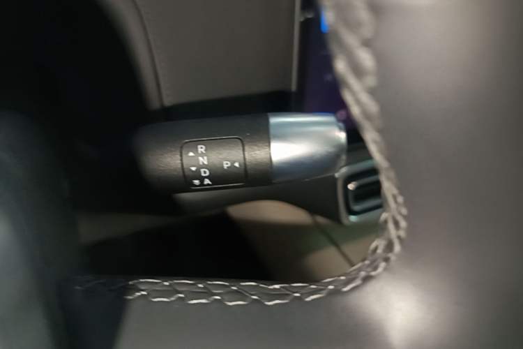 Used Li Auto L8 2023 Pro Model Gear Lever