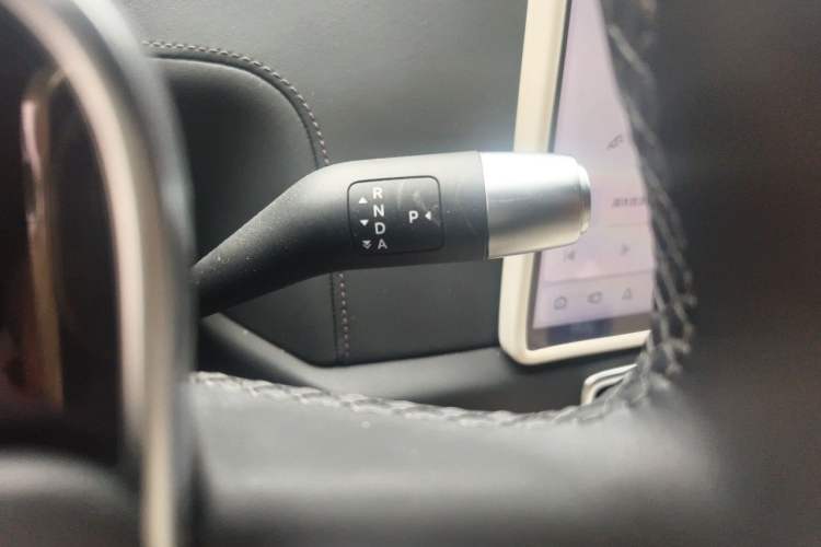 Used Li Auto L8 2023 Max model Gear Lever
