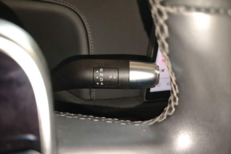 Used Li Auto L8 2023 Max model Gear Lever