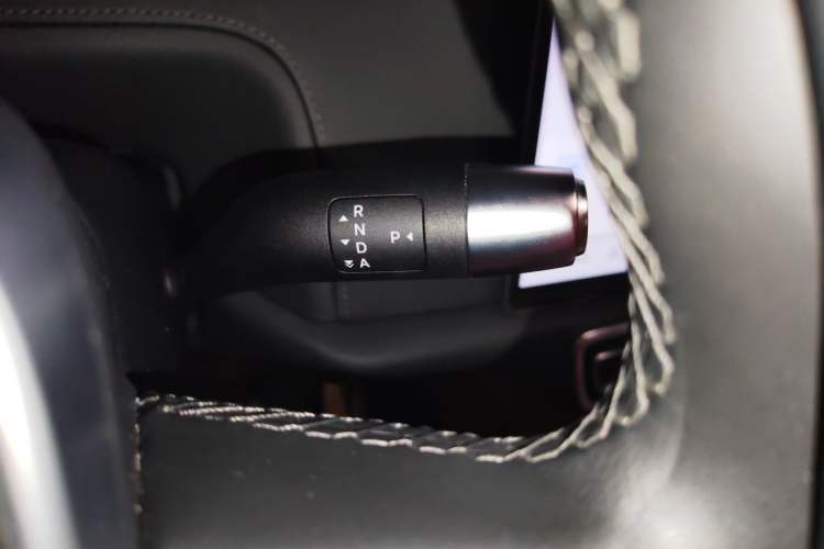 Used Li Auto L8 2023 Max model Gear Lever