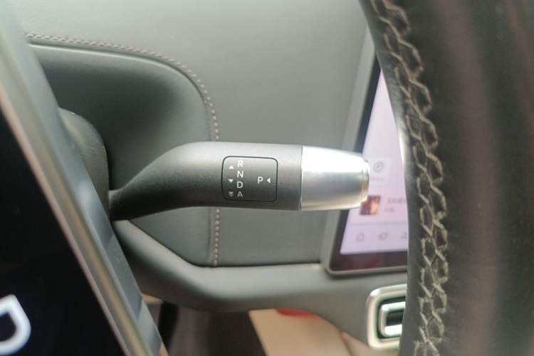 Used Li Auto L8 2023 Pro Model Gear Lever