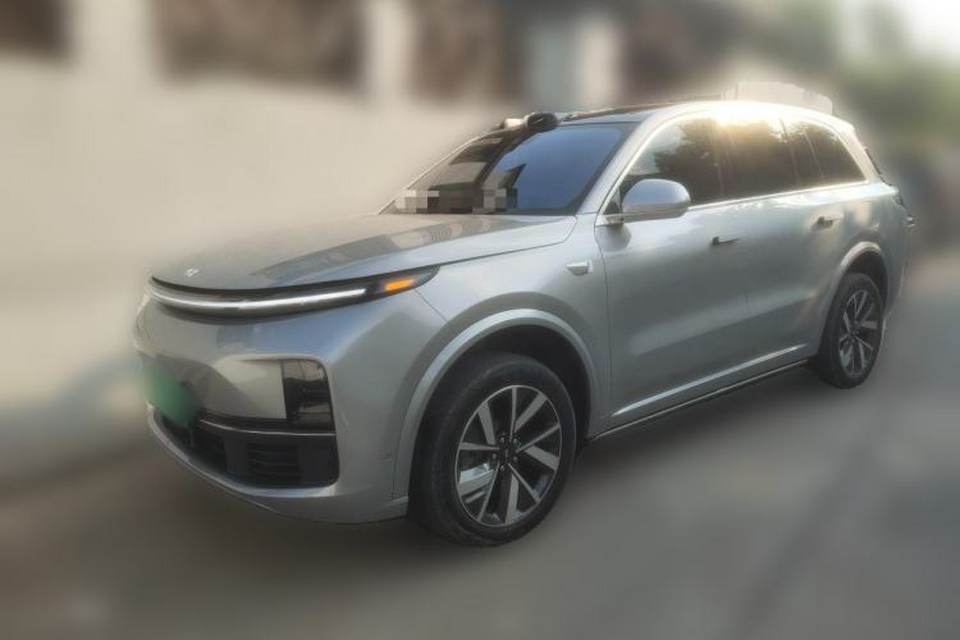 Li Auto L8 2023