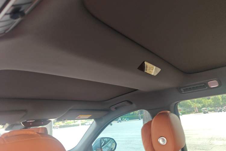 Used Li Auto L8 2023 Air model Headliner