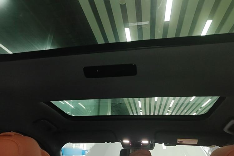 Used Li Auto L8 2023 Pro Model Headliner