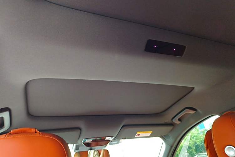 Used Li Auto L8 2023 Pro Model Headliner